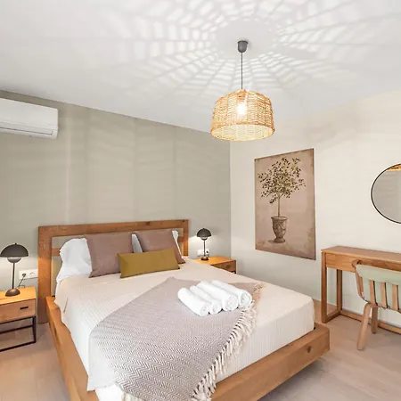 Stone & Sea Nydri (Lefkada)